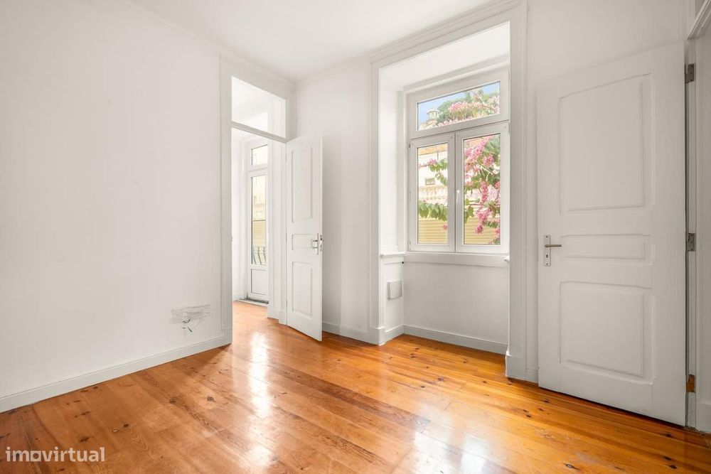 Apartamento T3 + 1, Castelo, Lisboa