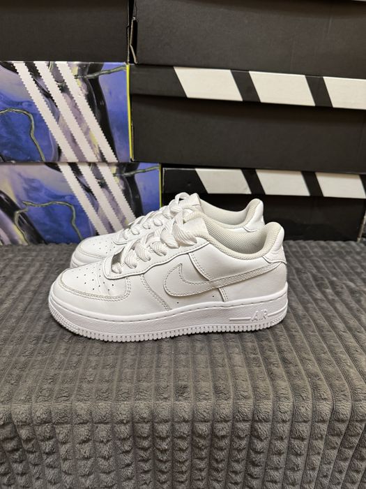 Жіночі кросівки Nike Air Force 1 Low 35,5 (23см) оригінал