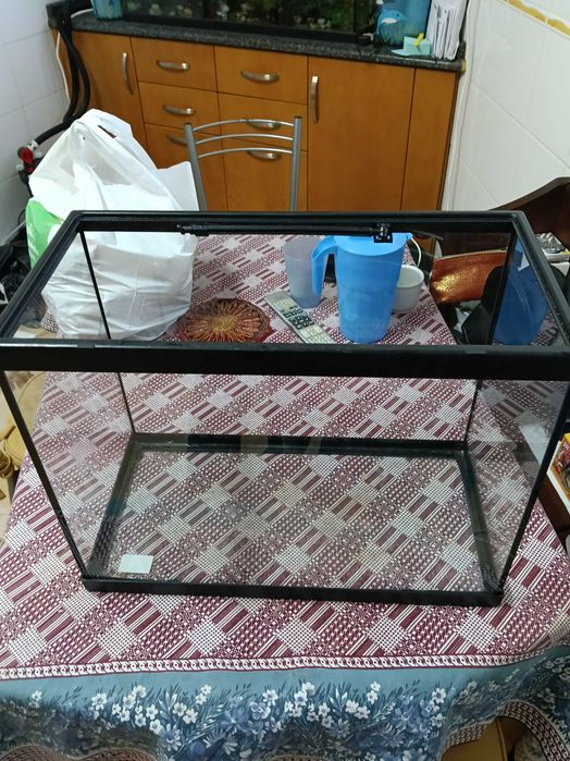 Aquário com 50 litros como novo