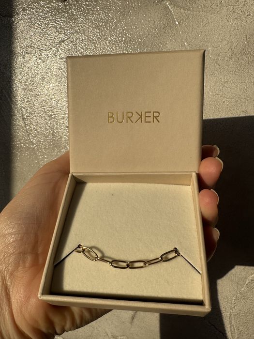 Burker браслети.