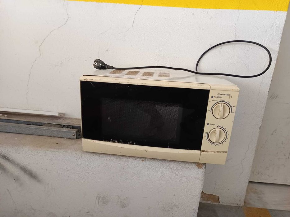 Microonda usada Confortec