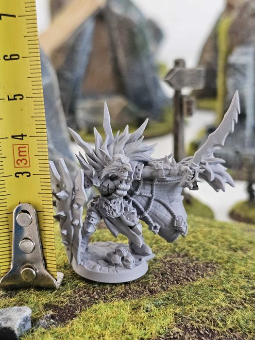 Uzgrot Razorcloak figurka do gier RPG Dungeons and Dragons DnD