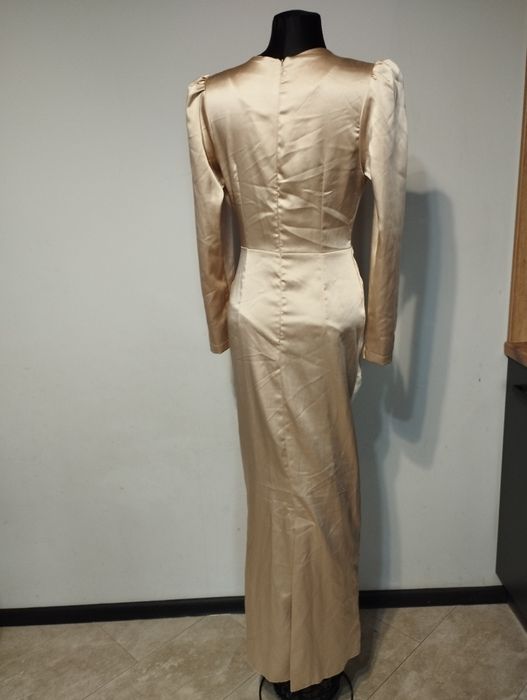Довга, вечірня сукня, Calvin Klein, guess