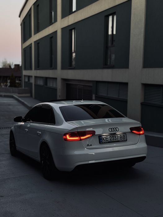 Audi A4 B8.5 (FL)