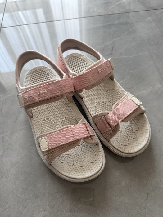Босоніжки, сандалі Outventure для дівчинки 36 розмір