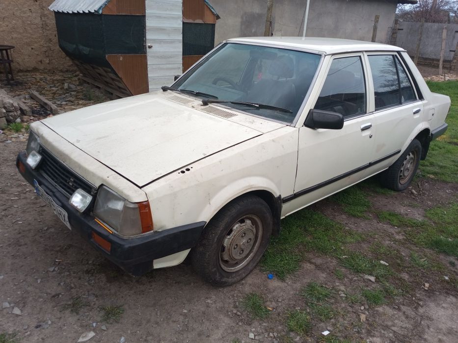 Мазда 323 продам
