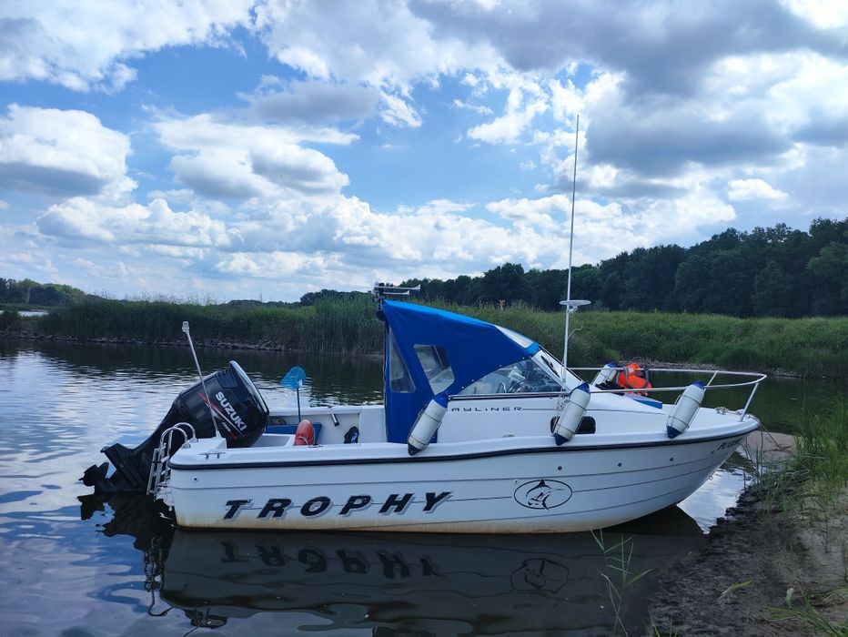 Bayliner Trophy 1805 ! Silnik zaburtowy Suzuki DF175 !