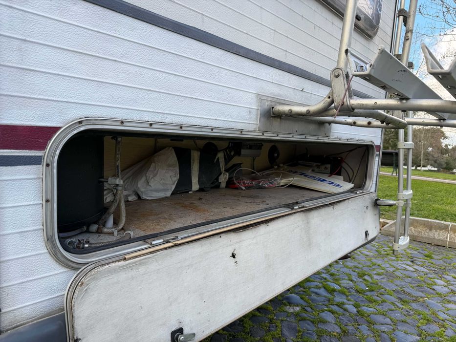 Autocaravana Ford Transit Riviera 2.5D