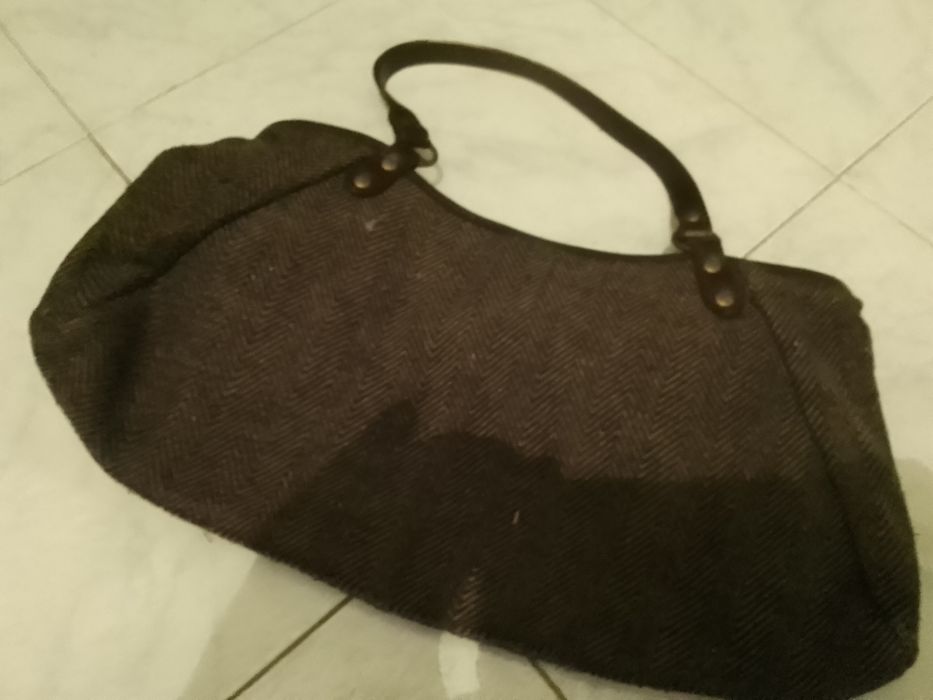 Malas de mulher como novas