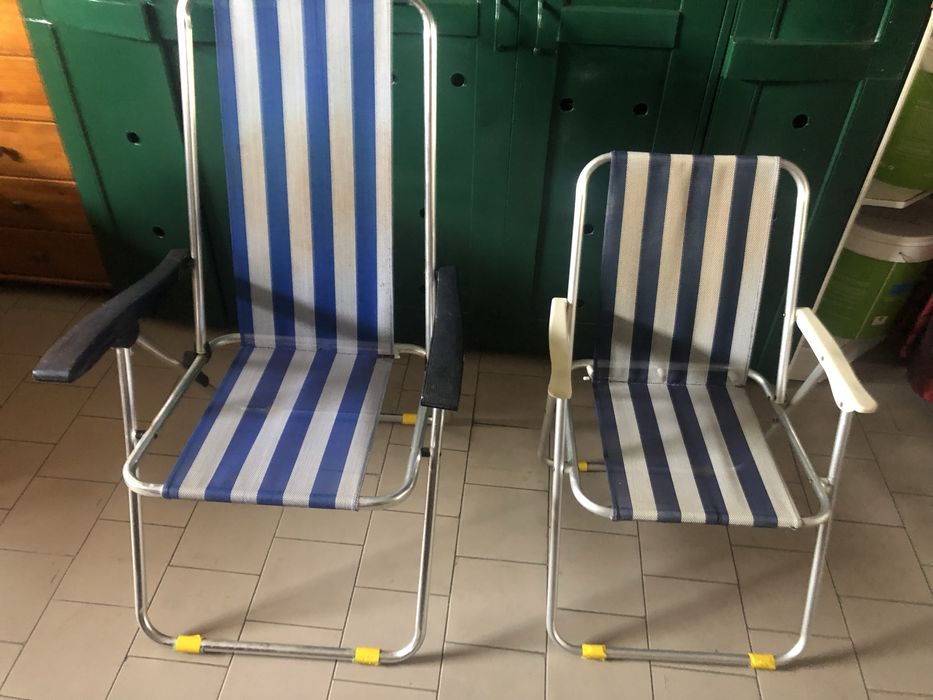 Cadeiras de campismo.