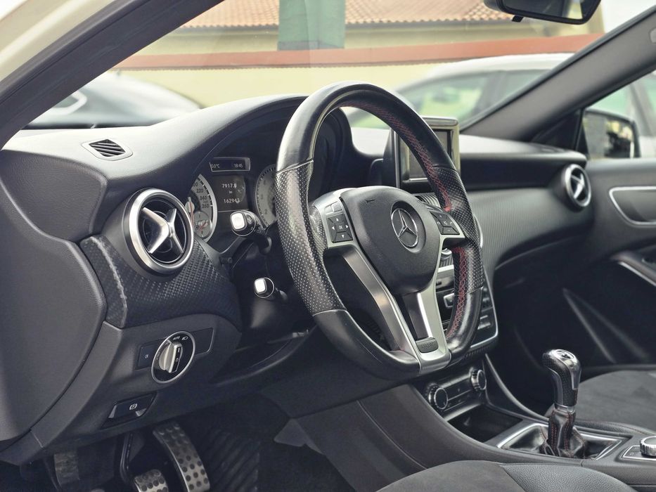 MERCEDES-BENZ A180 AMG 122CV