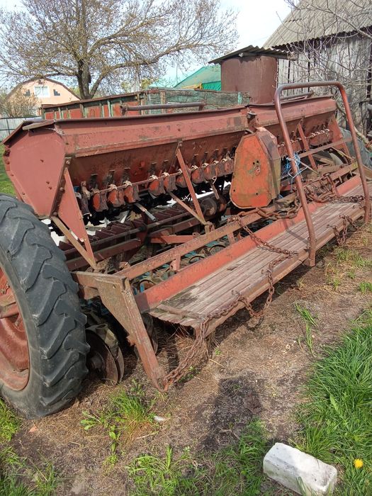 Продам сівалку СЗ 3.6 в робочому стані .