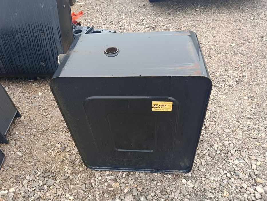 Zbiorniki Hydrauliczny oleju hydraulicznego 68x60x32cm 130 litrów