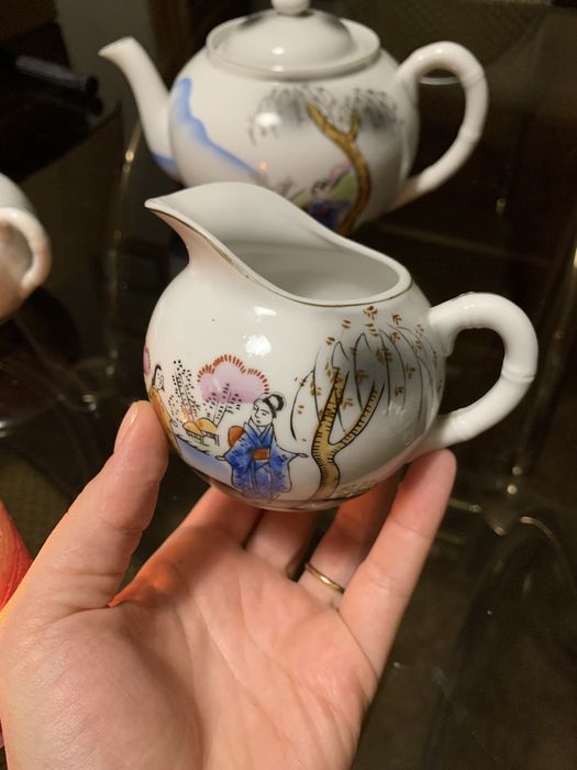 Authentic Japanese Tea Service64585179034371124