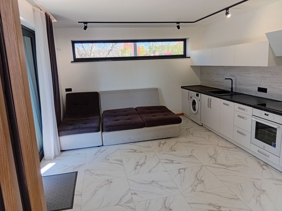 Оренда Луцьк 51м.кв. Окремий будинок