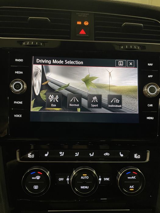 VW Golf 2.0 TSi GTI DSG