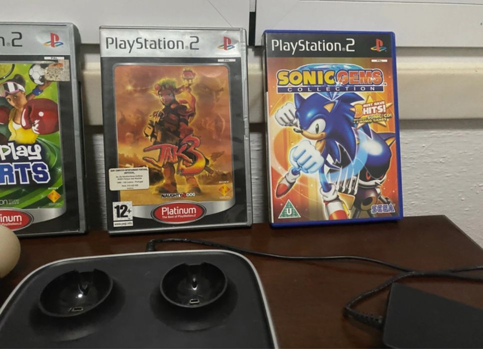 Pack Completo PlayStation 2 + Jogos + Acessórios Pronto a Jogar!