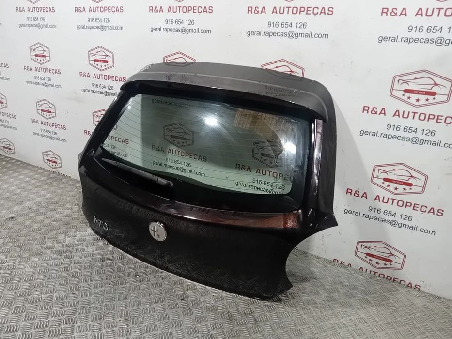 Tampa Porta de Mala Alfa Romeo Mito Com Spoiler Original