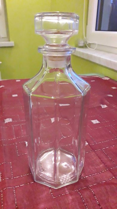 Karafka. Szkło kryształowe.