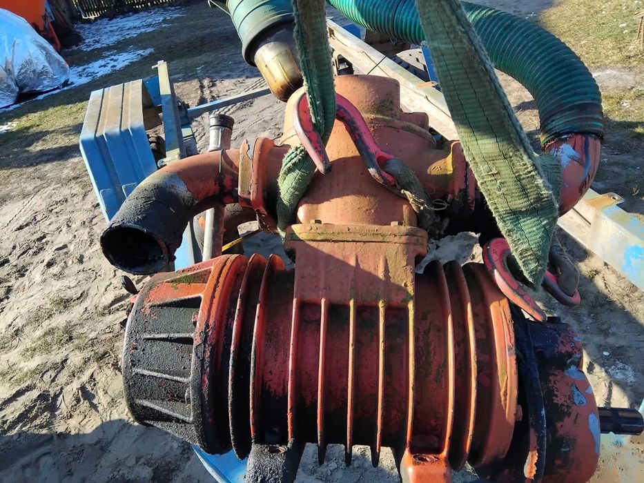 Rama,pompa od beczki,na przyczepka