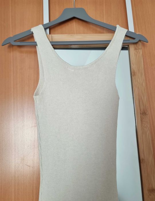 Novo | Vestido bege justo midi, tamanho 2XS