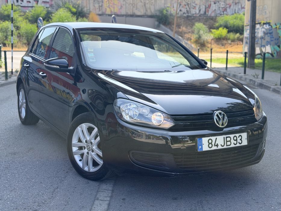 Volkswagen Golf - 1.6 TDi - 105cv