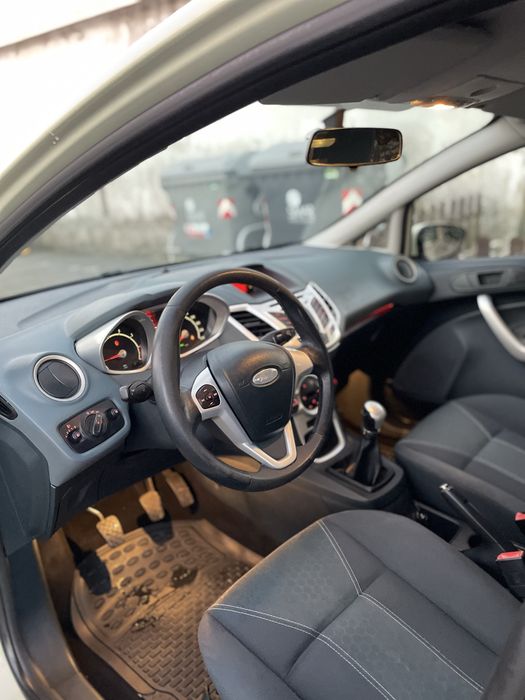 Ford Fiesta 1.25 NACIONAL 2009