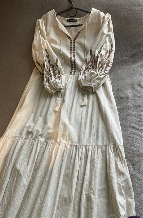 Плаття вишите котон бежеве жіноче