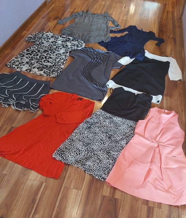 Zestaw sukienek r.36 s plus gratis