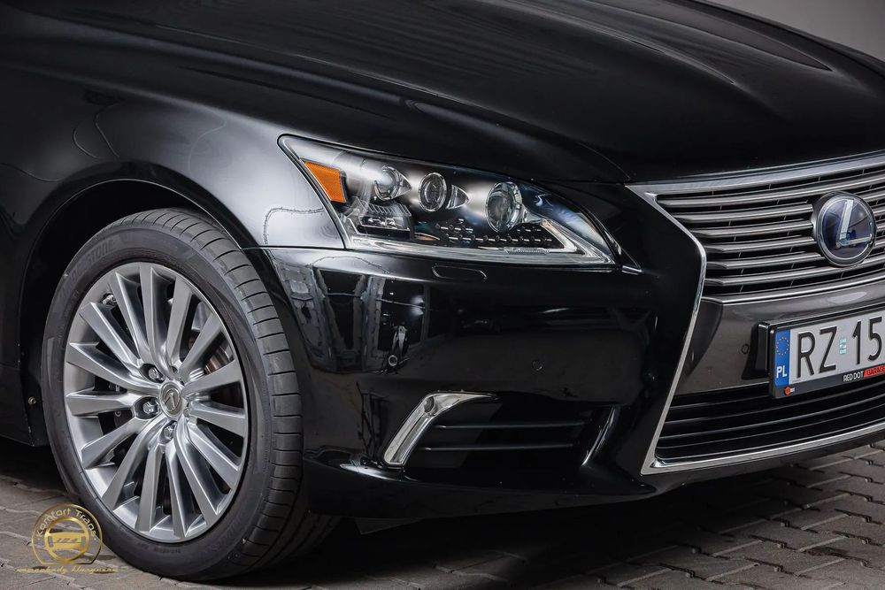 Lexus LS 600h Luxury
