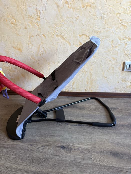 Шезлонг-качалка для дітей