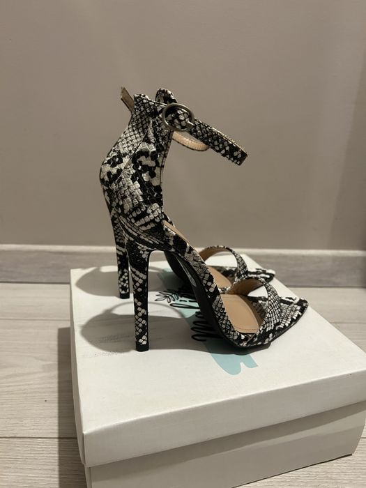 Buty damskie obcas szpilka r 39 dl.wkl. 24-24,5 cm nowe