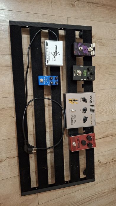 Pedalboard Palmer 80 + Vox Big Ben + MXR Dyna Comp + efekty / ZAMIANA