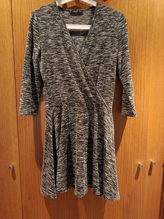 Vestido com mangas 3/4