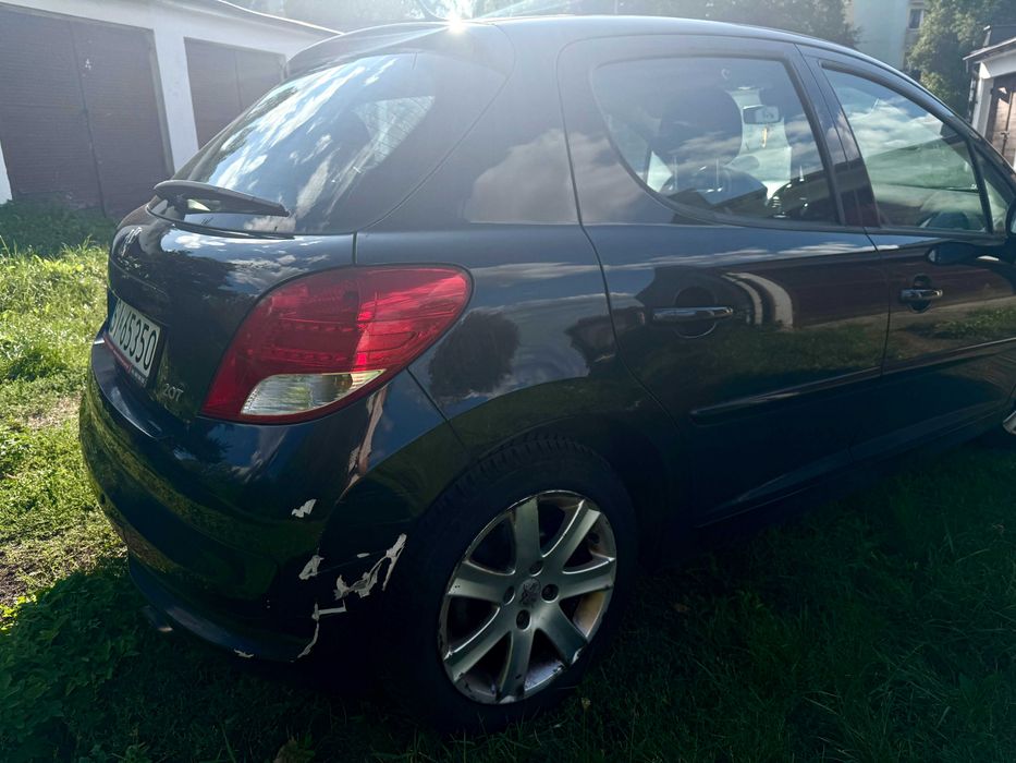 Peugeot 207 1.6 hdi
