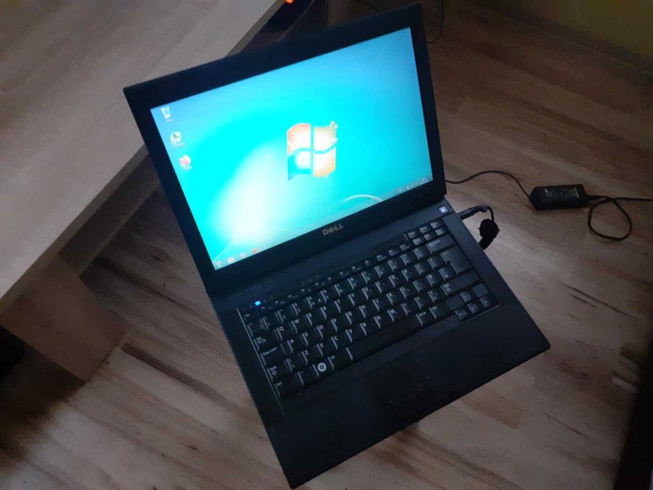 Laptop Dell LATITUDE E5400