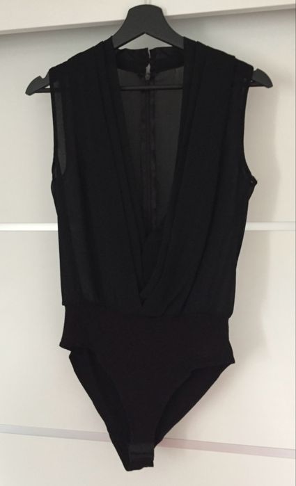 Czarne body H&M rozm. XS 34 głęboki dekolt