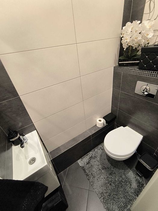 3 – pokojowe mieszkanie 61,5 m², Stare Miasto, 1 piętro - Więcej