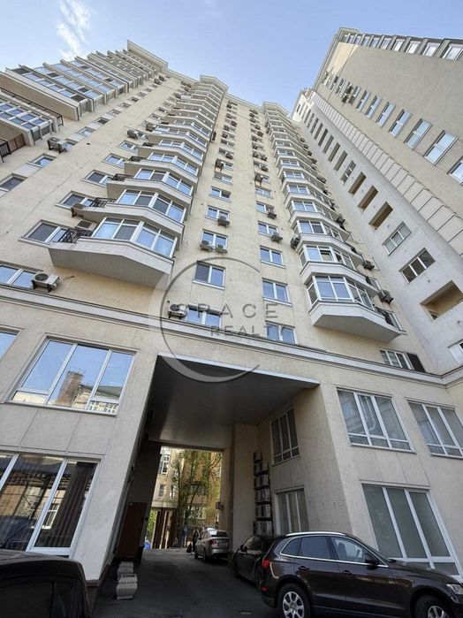 Продаж пентхауса 255м2 5к Січових Стрільців 52а Шевченківський