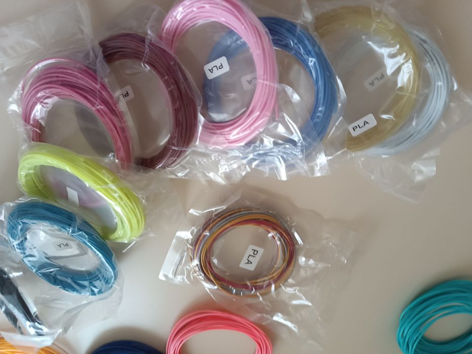 Пластик PLA для 3d ручки