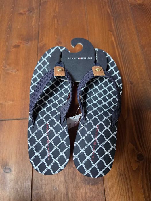 Japonki Tommy Hilfiger 39