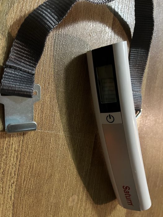 Ваги для багажа Saturn