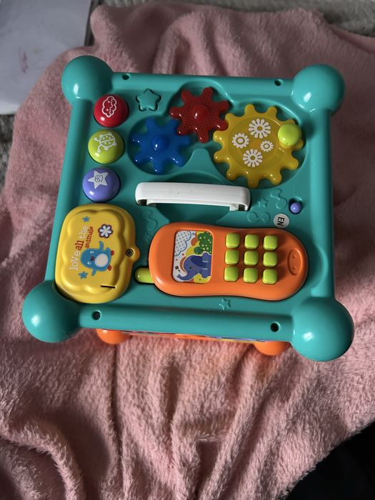 Музичний куб,сортер (бізі куб)