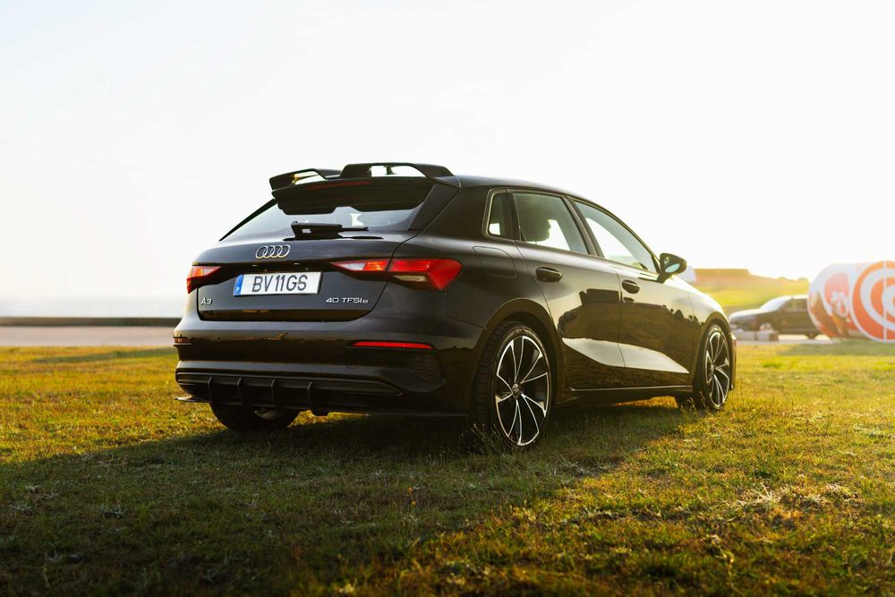 Audi A3 40 TFSIe Look RS3