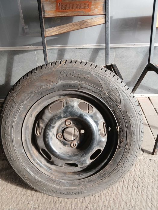 Продается летняя резина R14 .