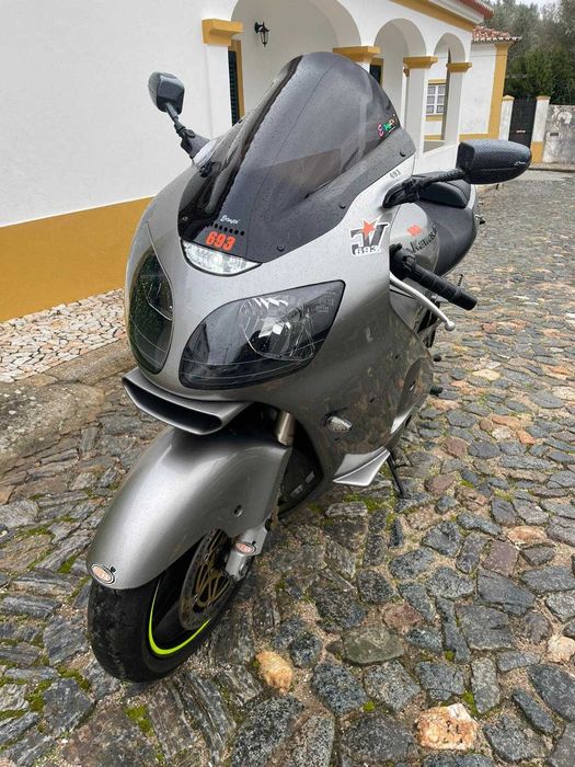 Kawasaki Ninja zx12r