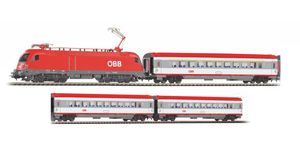 Железная дорога. PIKO 97947. Пассажирский поезд. Масштаб НО. Новая.