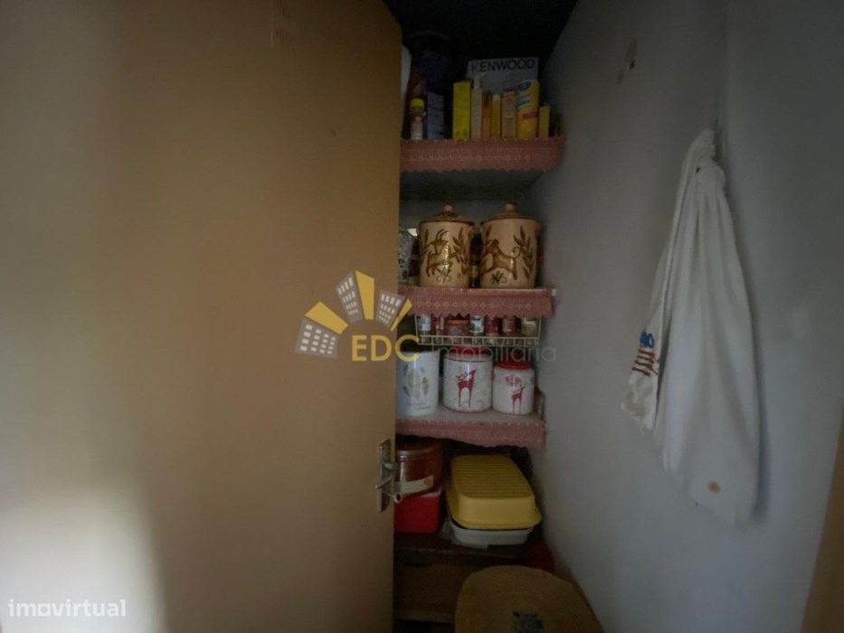 Apartamento T3 com suíte no Monte do Estoril | Excelente potencial ...