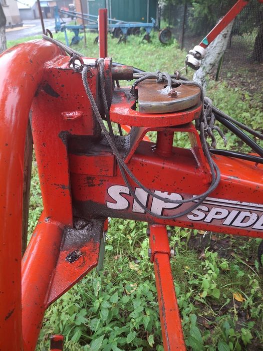 Przegrabiarka  hydrauliczna Spider 680