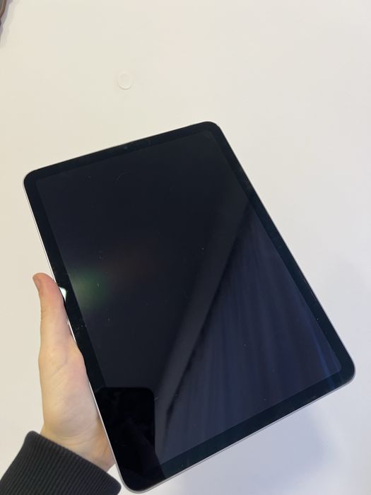 Apple iPad Air 5 M1 64 Gb